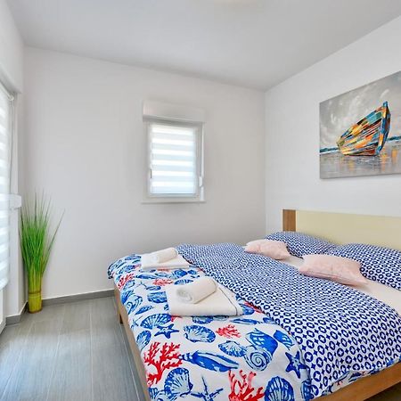 Apartman Michael / Novalja / Zrce Bagian luar foto