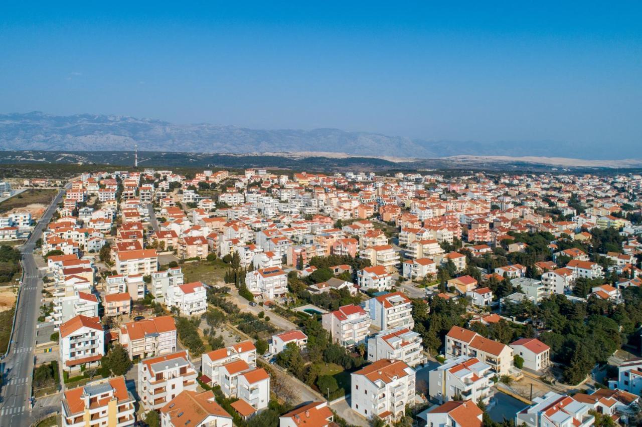 Apartman Michael / Novalja / Zrce Bagian luar foto